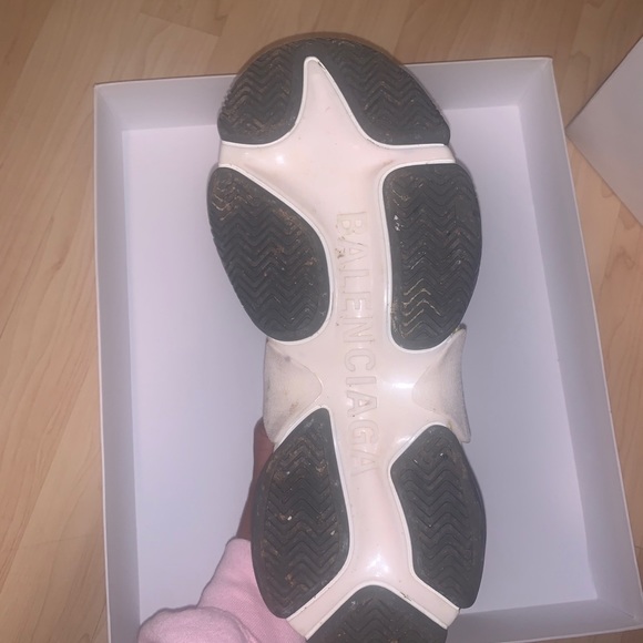 Balenciaga Triple S Sneakers Size 42 (US size 9) - Picture 4 of 7